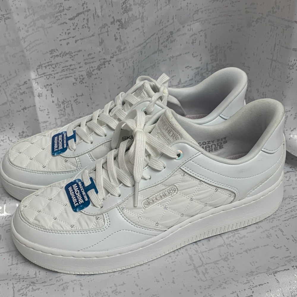 Skechers Women’s White Quilted Low-Top Sneakers